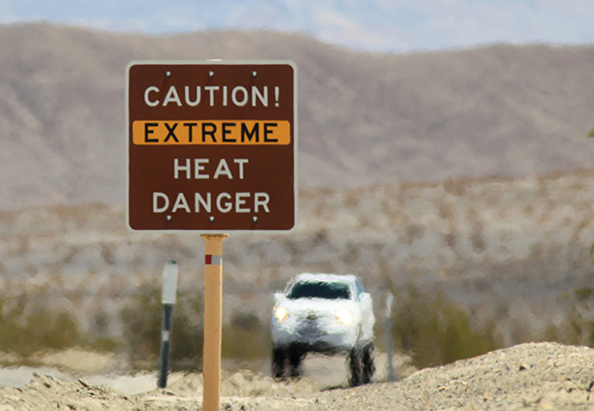 joyner-heat-running-death-valley-inline.jpg